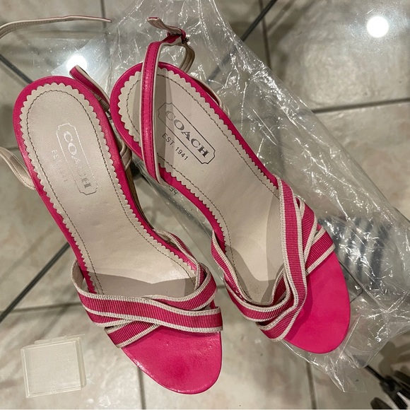 Coach sandals pink lace up - Picture 2 of 5